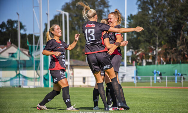 Storseger för FCT – målfest hemma mot Boo FF