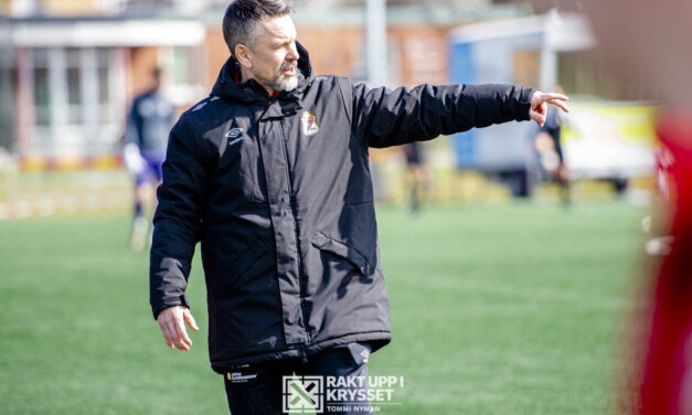 Derbydrama mellan Trollhättans FK och Wargöns IK