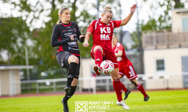 73 bilder: FC Trollhättan – Karlbergs BK