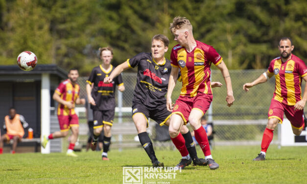Toppen mot botten i div 4 västra